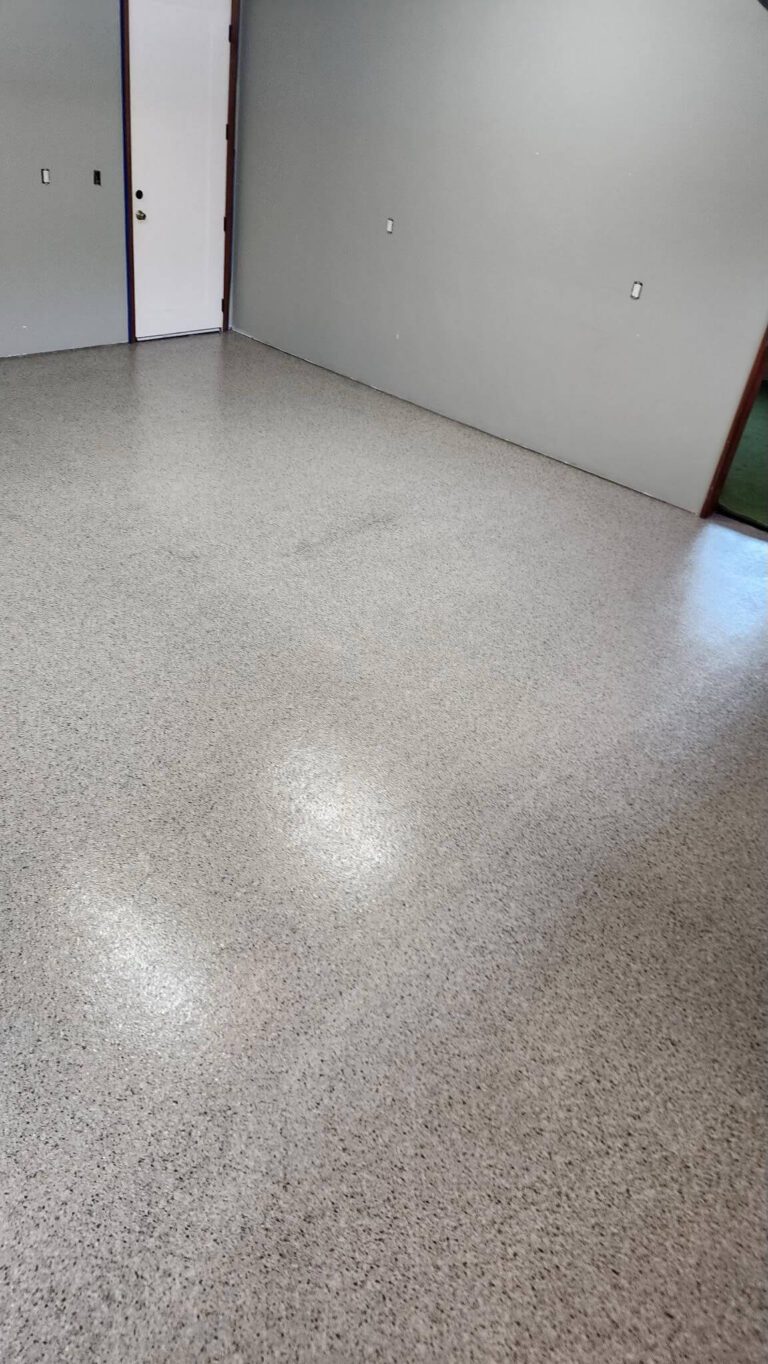 Bend Residential Garage Floor Color Flake